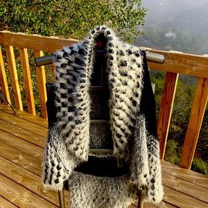 Cute sleeveless sweater